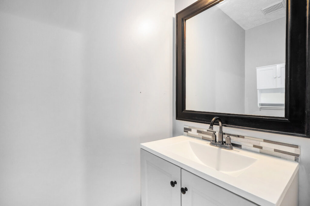 009_4237_shoreside_20_894