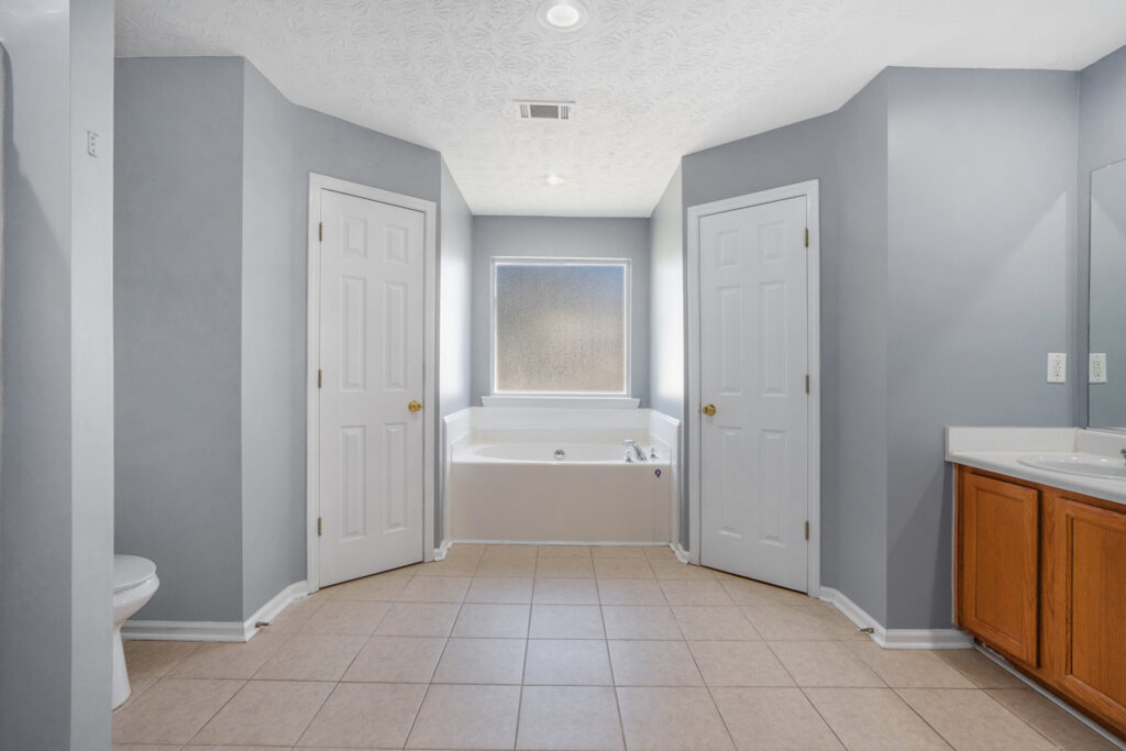 015_4237_shoreside_38_157