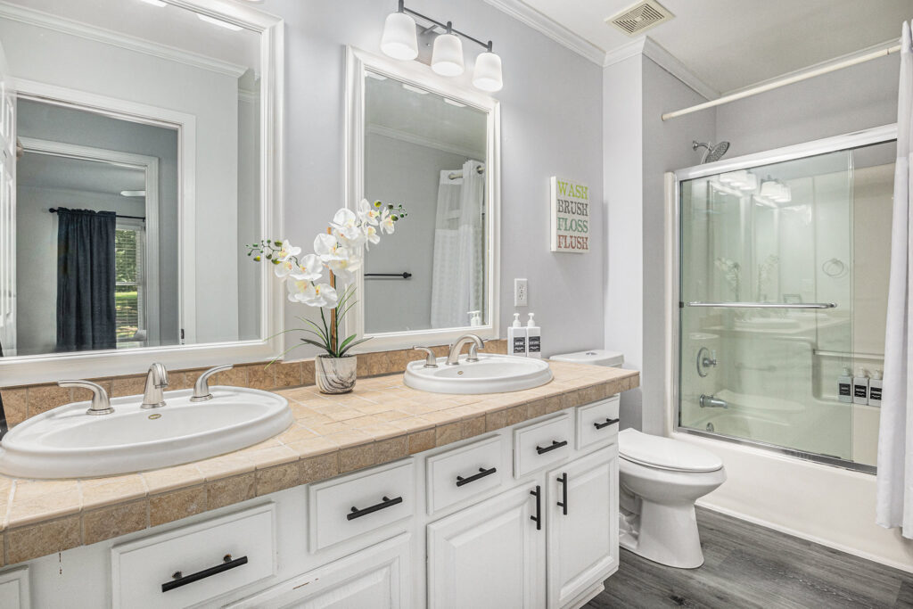 017_3055_dogwood_hollow_lane24_49