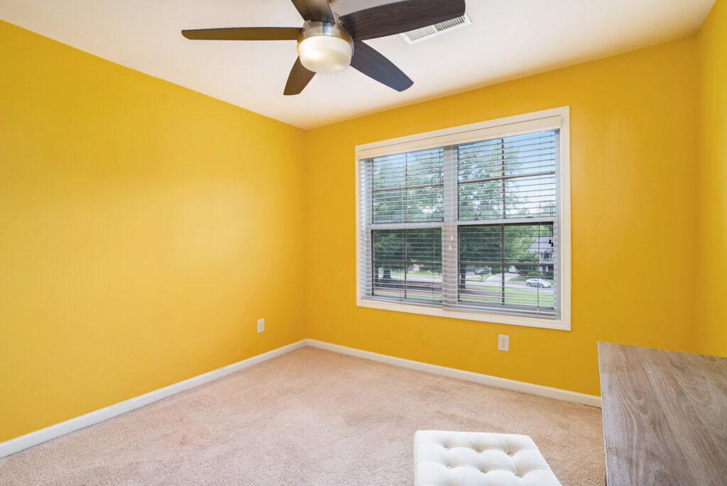 022_230_haleys_court_0065_77